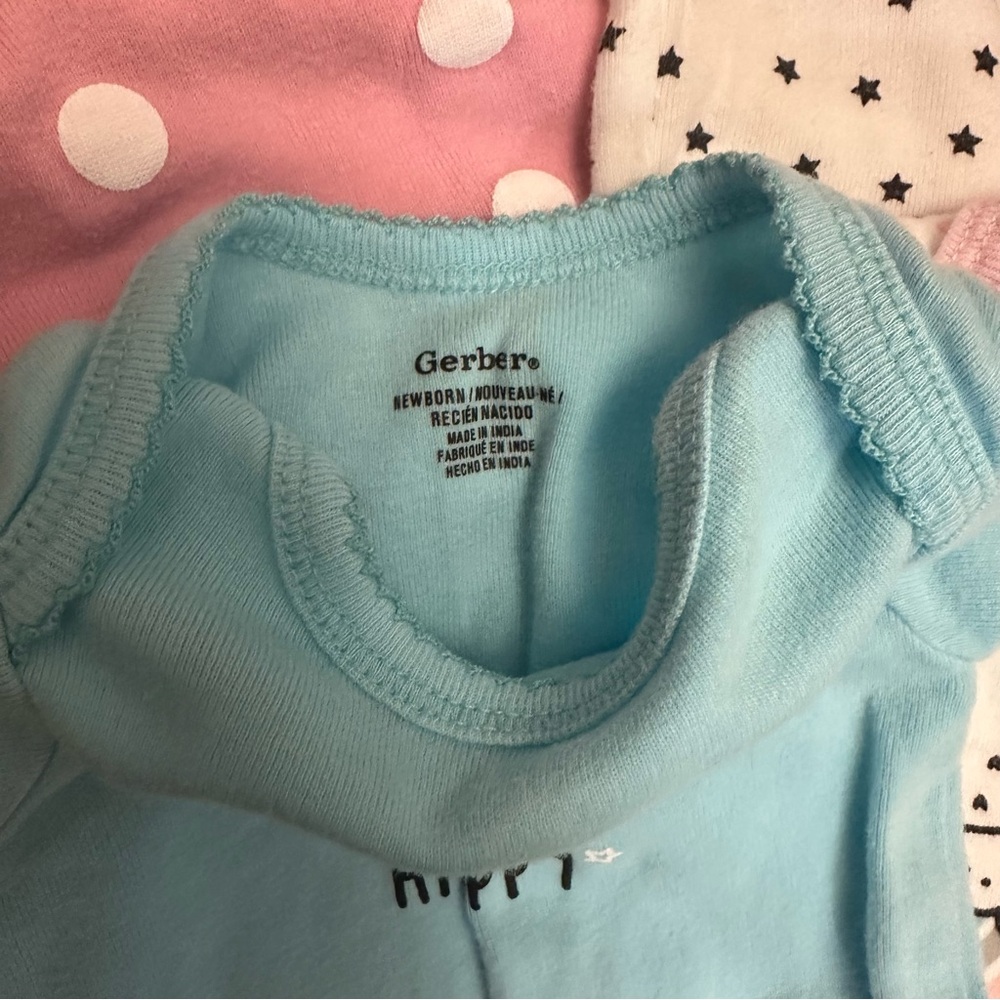 Gerber Onesie Set (7) Newborn Pink Blue & White Baby Girl - Picture 2 of 3